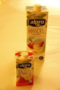 Soya-fløde og mandelmælk
